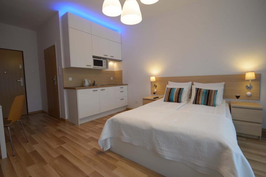 Apartamenty Karawela - Nadmorski Dwor Гданьск Номер фото