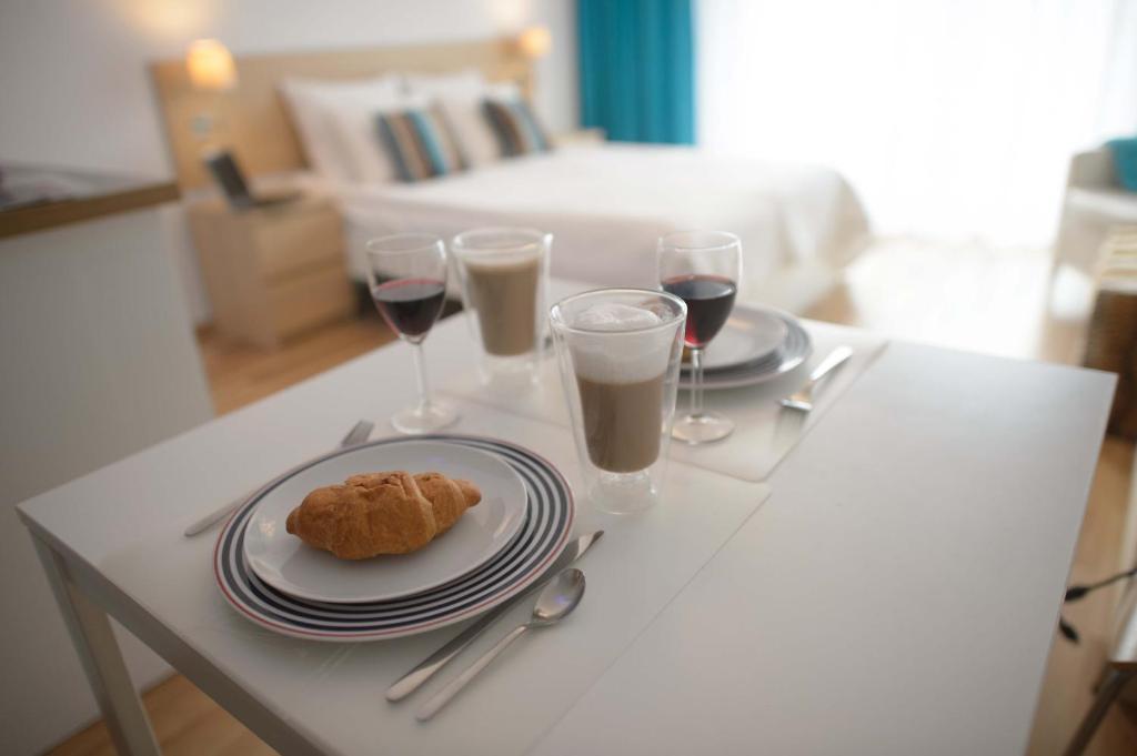 Apartamenty Karawela - Nadmorski Dwor Гданьск Номер фото
